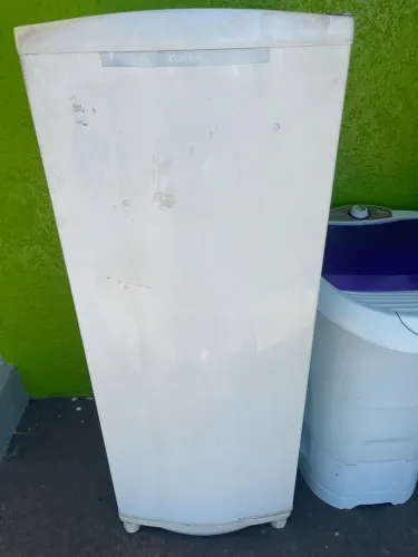 Geladeira 110 voltagem