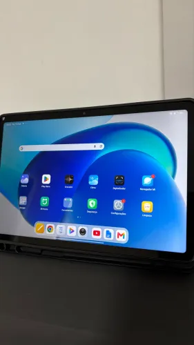 Vendo Tablet Xiaomi Redmi Pad 2, com 256GB de armazenamento e 8GB de RAM, tela de 11