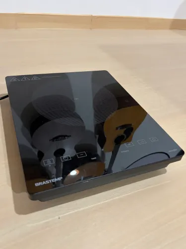 Cooktop de indução portátil Brastemp