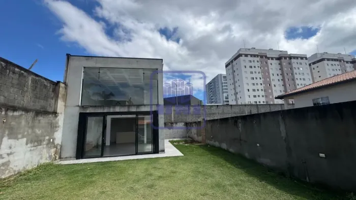 Terreno de 250 m² no Villa Branca