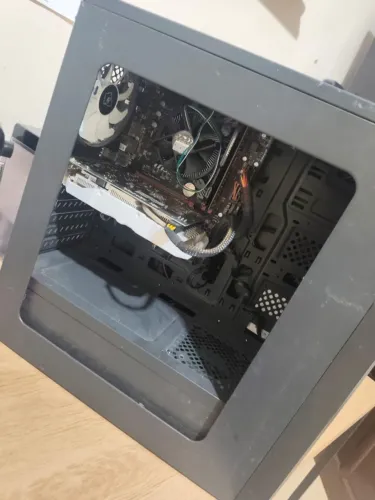 Computador Gamer CPU Intel i5 de 7 geraçao , Placa de video RX 580 8GB , 16 GB ram,  NF