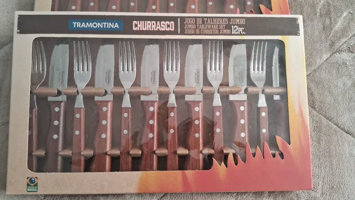 Jogo de talheres para churrasco tramontina na caixa
