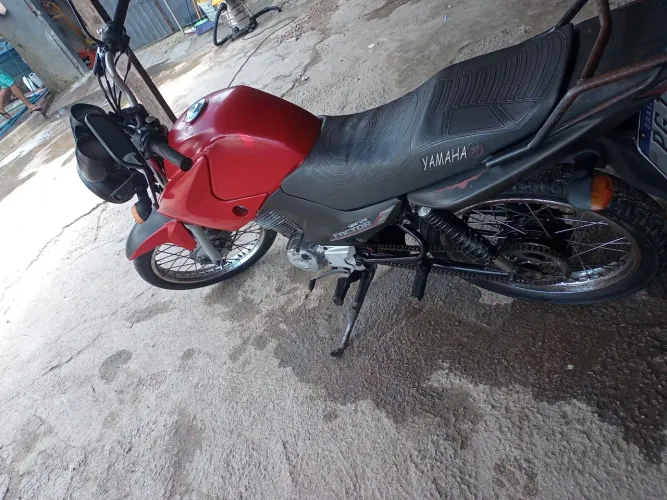 Vendo moto YBR factor 2012