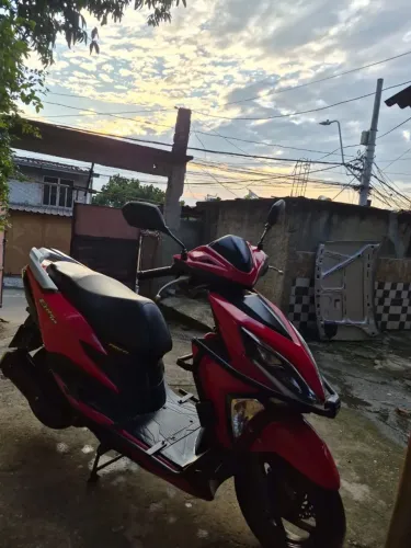 Honda elite 125