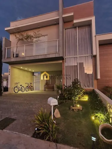 Condomínio Terras de São Francisco - Casa assobradada em condomínio com 3 dorm, sendo 1 su