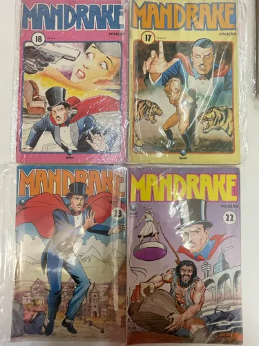 Lote HQs Mandrake Coleção - Edições 17, 18, 22 e 23 (Editora Globo) 