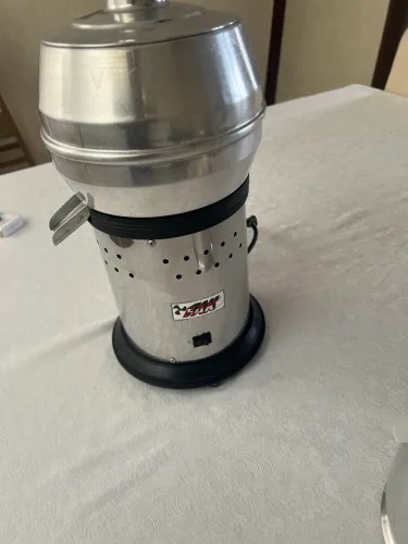 Espremedor de frutas industrial 500W
