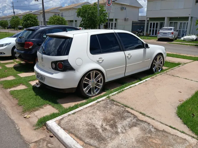 Volkswagen Golf Sportline 1.6 MI Total Flex 8V 4P 2012