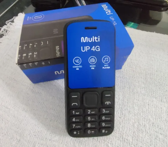 Celular Multi UP 4G novo projetado para idosos 