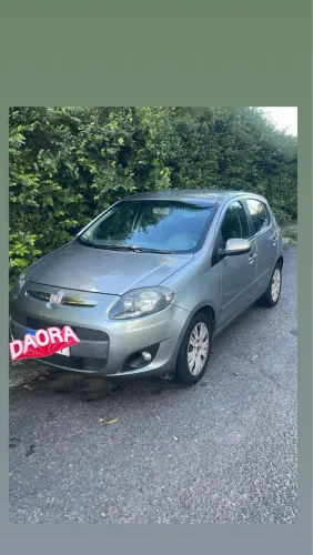 Fiat Palio Essence 1.6 Flex 16V 5P 2014