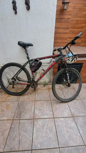 Bicicleta Aro 29 First quadro 21