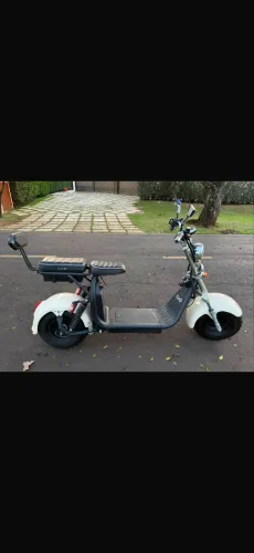 Scooter Elétrica Marca GOO 2000watts
