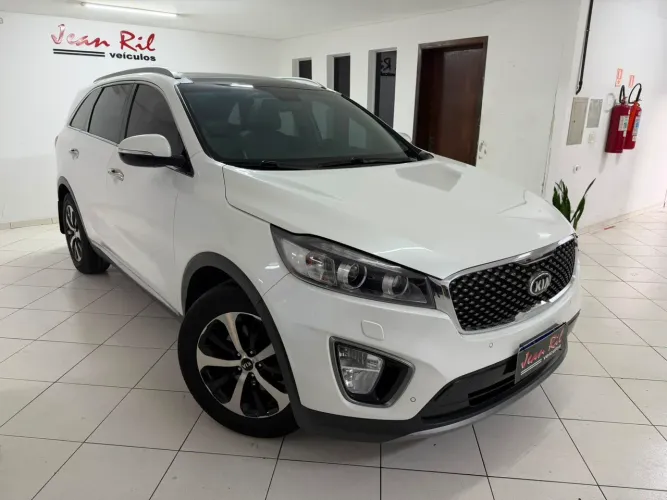 Kia Motors Sorento 3.3 V6 24V 270cv 4X2 Aut. 2016
