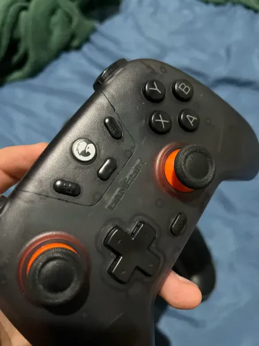 Controle gamesir tri mode pouco usado