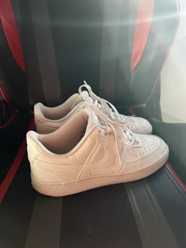 Nike Court Vision Low