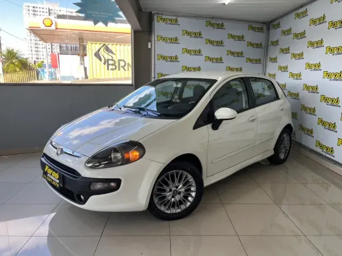 Fiat Punto Sporting Dualogic 1.8 Flex 16V 5P 2013