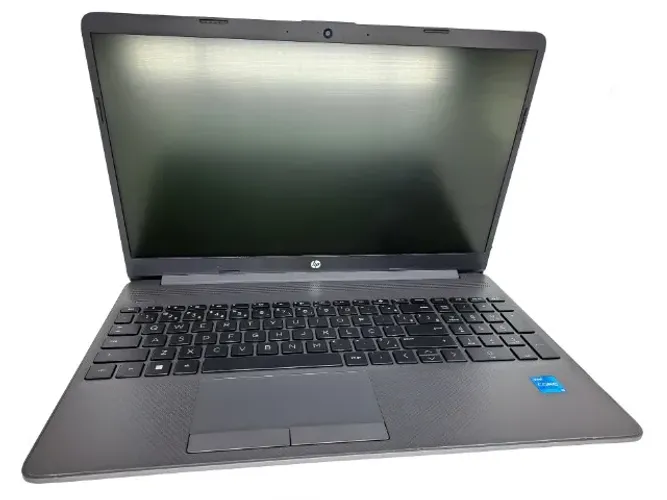 HP PAVILION 256 G8 com Processador Intel Core i3 Décima Primeira Geração - RAM 4GB