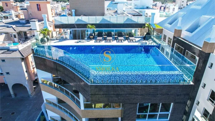 APARTAMENTO COM 2 QUARTOS PRÓXIMO AO MAR NA PRAIA DE INGLESES NORTE, FLORIANÓPOLIS, SC