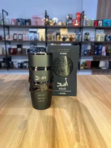 Lattafa Asad Elixir Eau de Parfum, um perfume masculino árabe altamente popular de 100ml