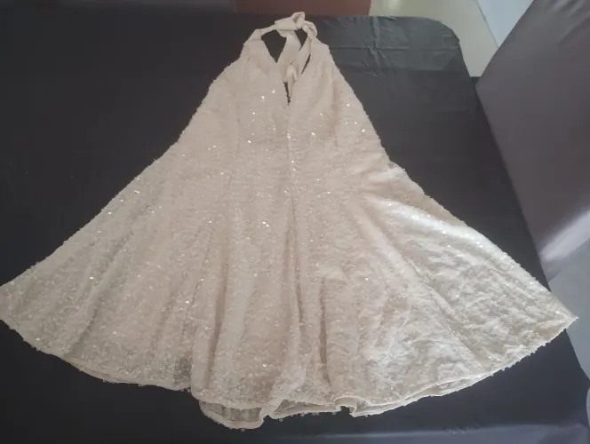 Vestido de festa brilhoso