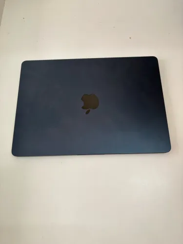 MacBook M2 air 16gb 256 NOVO
