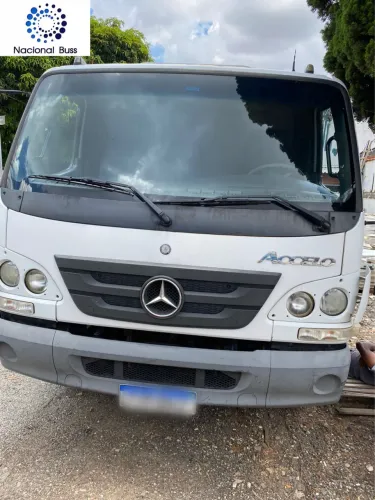 2015 - Mercedes-Benz Accelo 1016