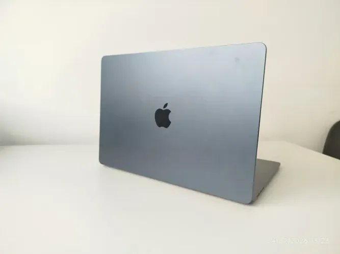 MacBook Air M4 15 polegadas 256GB
