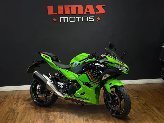 Ninja 400 Verde 2023 ABS - Apenas 27.700 KM.