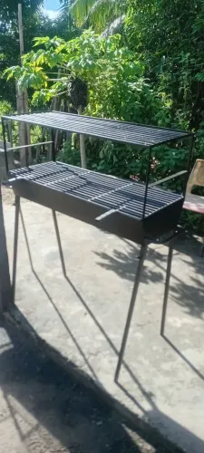 Churrasqueira ideal para churrasquinho/espetinho