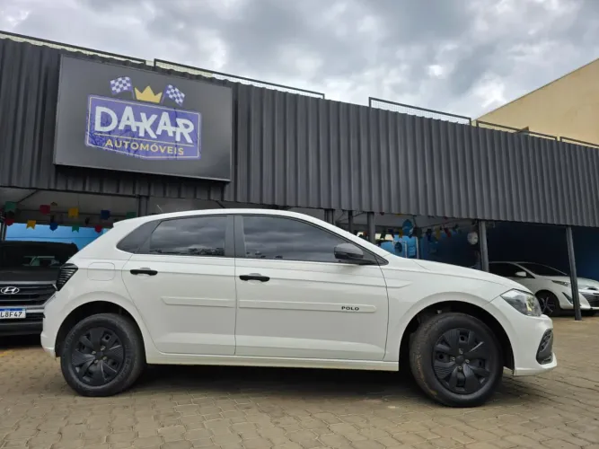 Volkswagen Polo Track 1.0 Flex 12V 5P 2024