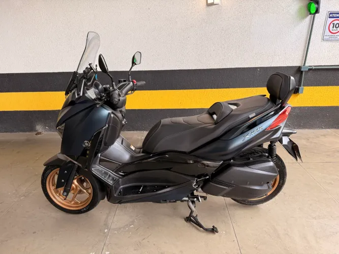 YAMAHA XMAX 250 2023 - IMPECÁVEL | 11.146 KM