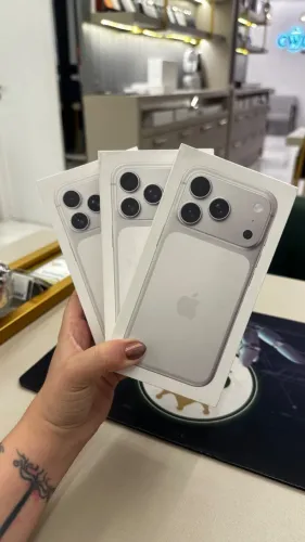 IPHONE 17 PRO 256GB BRANCO NOVO LACRADO / LOJA FÍSICA