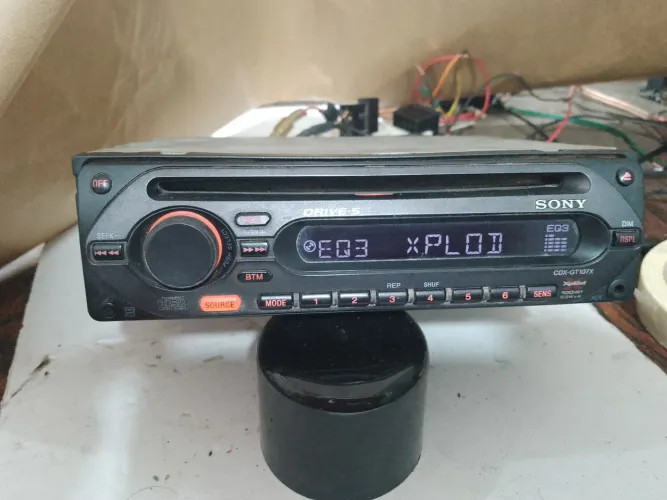 Cd Sony xplod funcionando 