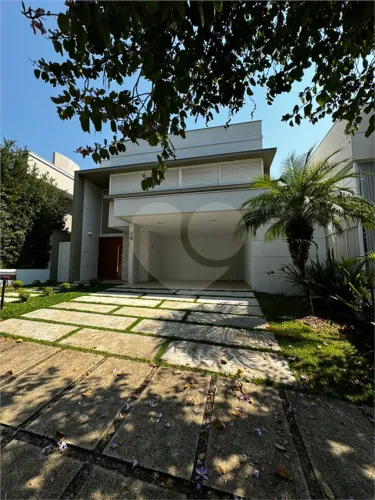 Casa à venda com 4 quartos, sendo 2 suítes, no condomínio Montblanc, Sorocaba - SP