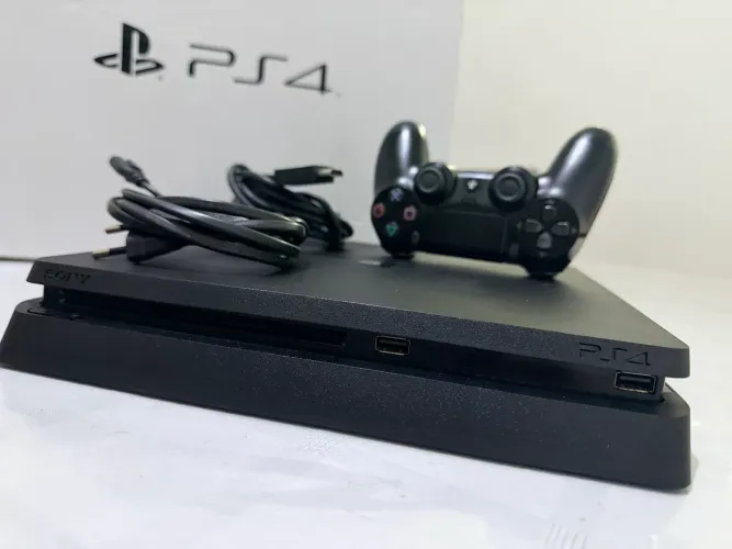 Playstation 4 Slim 1TB