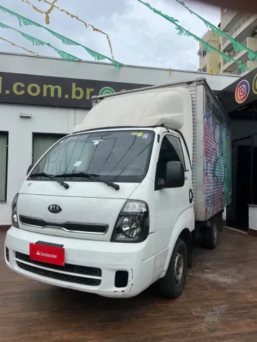 Kia Motors Bongo K-2500 2.5 4X2 TB Diesel 2016