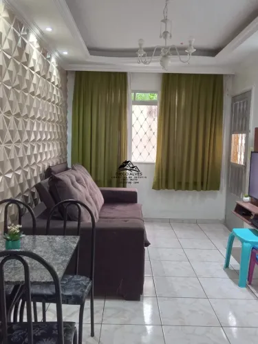 Casa Geminada à Venda 2 quartos, 1 vaga coberta, Bairro Espírito Santo, Betim/MG