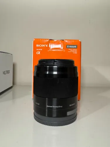 SONY 50mm f/1.8 OSS E-Mount APS-C