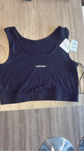 Crooped Calvin Klein G NOVO