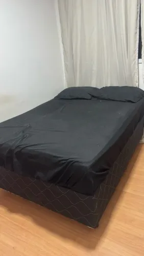 CAMA CASAL EM BOM ESTADO