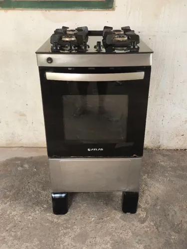 Fogão de 4 bocas mesa a vidro