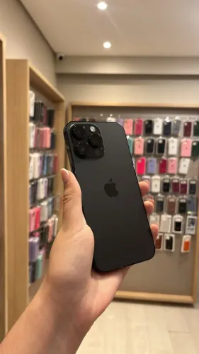 iPhone 14 Pro Max 256GB Preto Seminovo 76% - Retire em loja física na Savassi