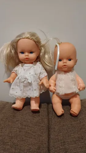 Duas bebês bonecas anos 80 15cm