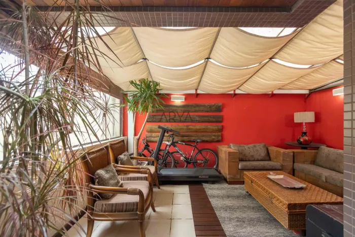 Apartamento Garden à venda no Água Verde ARYA1