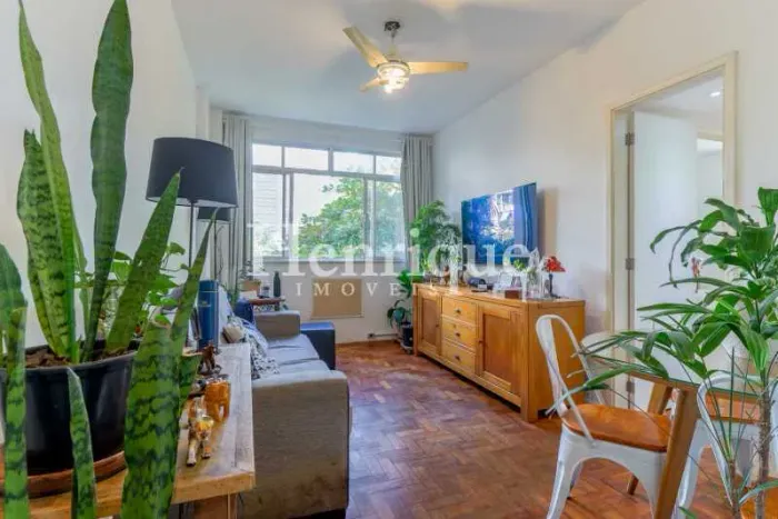 Apartamento : / Residencial / Botafogo