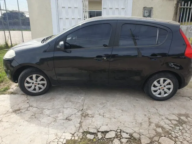 Fiat Palio Attractive 1.0 EVO Fire Flex 8V 5P 2014