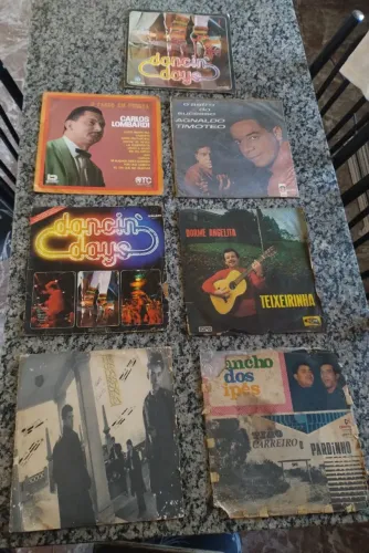 Vinil, lote com 31 vinil antigos.