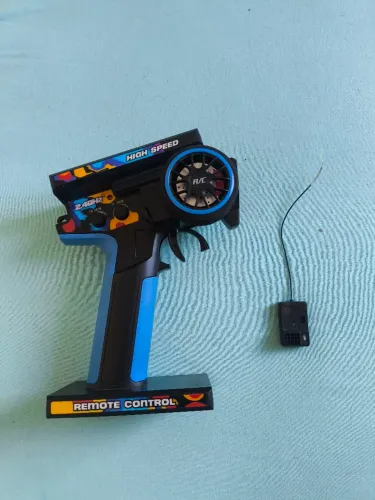 Rádio controle para automodelos