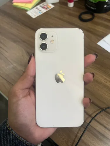 Vendo IPhone 12 - 64gb 
