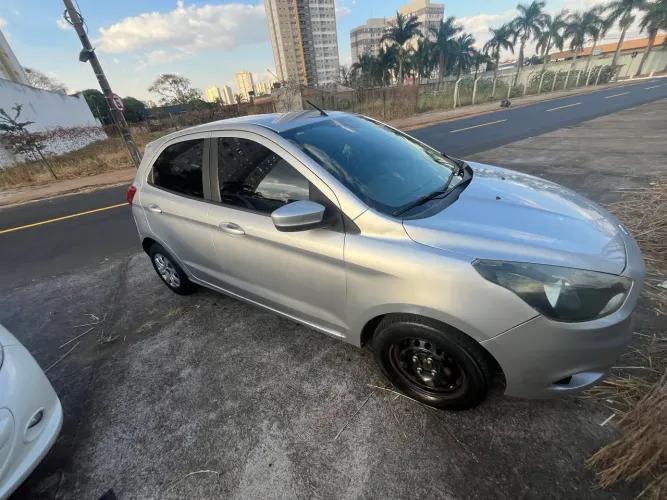 Ford KA 1.0 Se/se Plus Tivct Flex 5P 2015